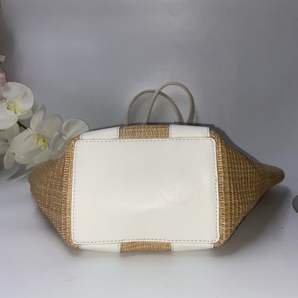 Urban Expressions Straw Tote Bag - Picture 5 of 8